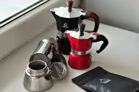 Moka sur la cuisinière